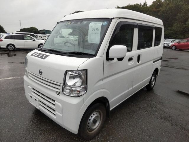 10675 Nissan Clipper van DR17V 2019 г. (LUM Tokyo Nyusatsu)